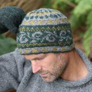 Pure Wool Alpine Beanie - Pine