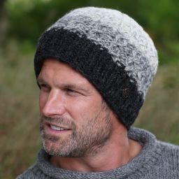 sherpa fleece - cable beanie - grey