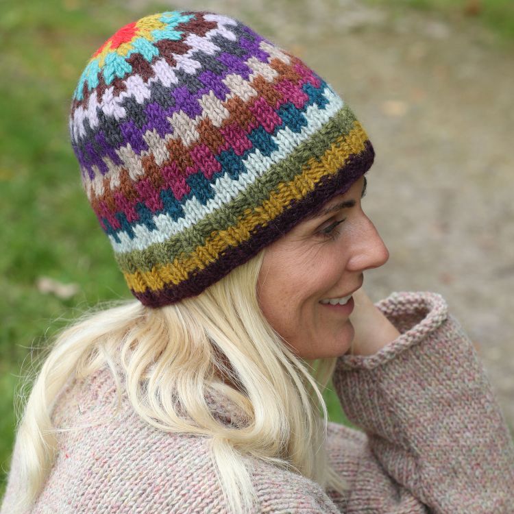 Pure Wool - Geometric Beanie - Jazzy 4